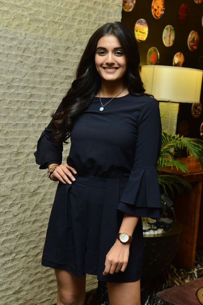 Divyansha-Kaushik-at-Majili-Success-Meet